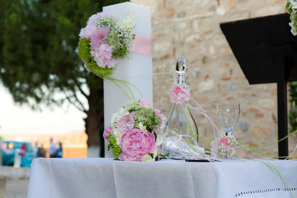 Flower creations – Lamprini