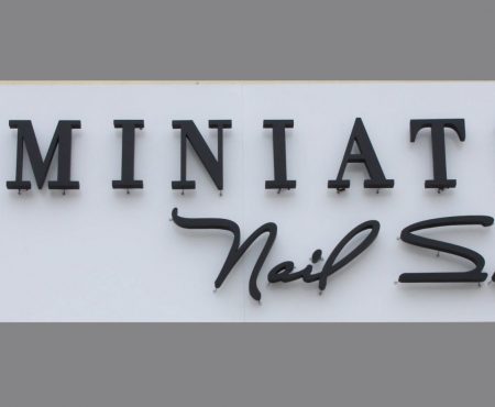 Miniature Nail Salon