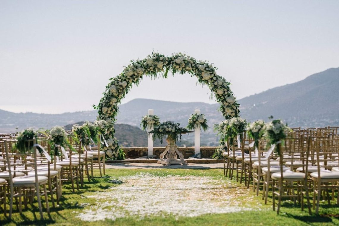 Roubeidis Floral Creations